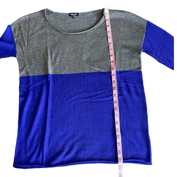 EUC Splendid Cashmere Blend Colorblock Sweater Gray Blue Women's Size Medium - Picture 4 of 6